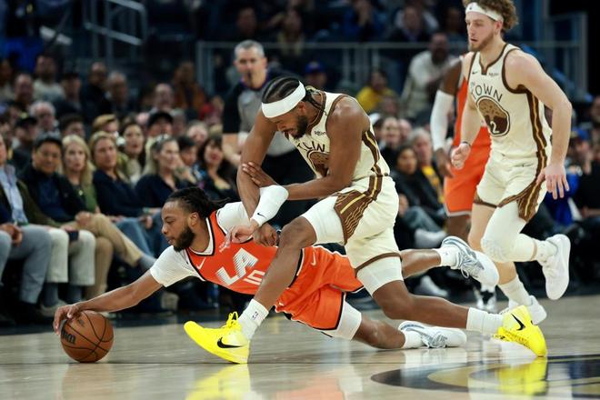 哈登交易成关键转折 快船大获成功